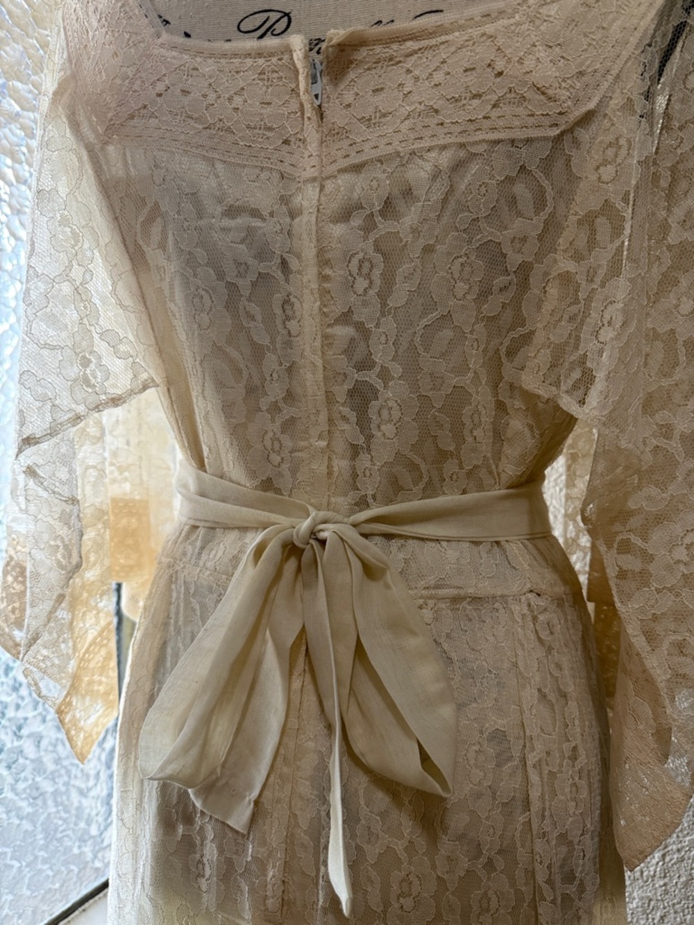 Vintage handmade Ivory Lace Maxi Dress - Picture 5 of 8